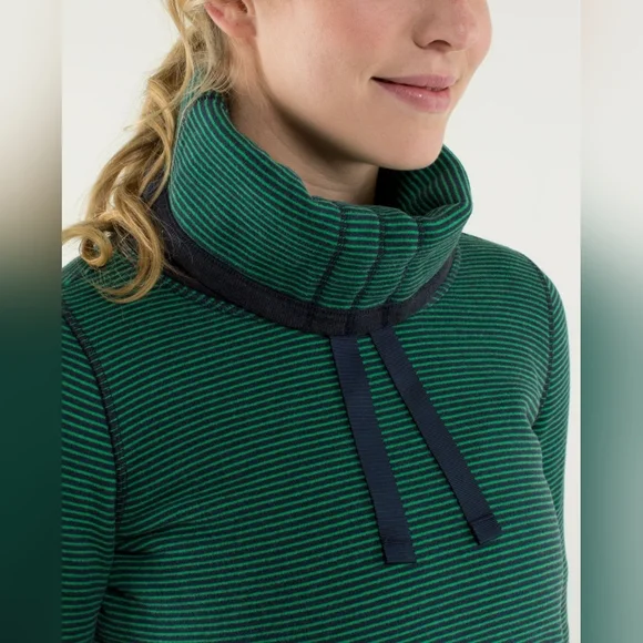 💥 Vintage Lululemon Avenue Pullover - Picture 2 of 11